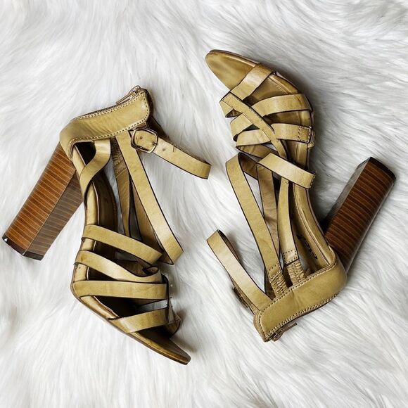 Etc! Strappy Chunky Heels Beige and Brown Size 9 - Picture 1 of 9